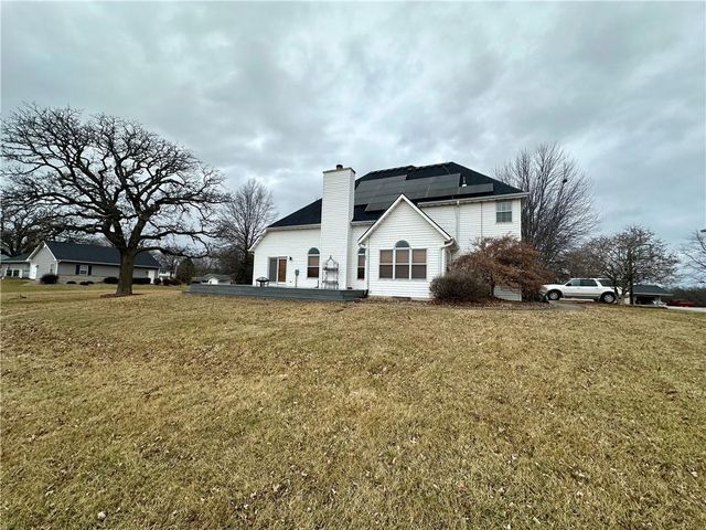 610 E 14th Street, Maryville, MO 64468