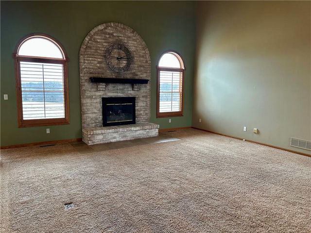 610 E 14th Street, Maryville, MO 64468