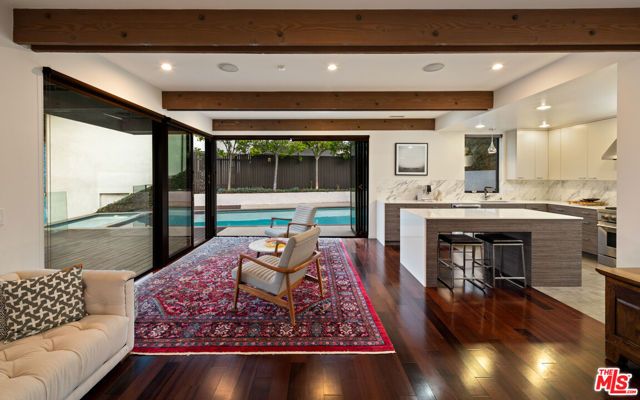 2608 Carman Crest Drive, Los Angeles, CA 90068