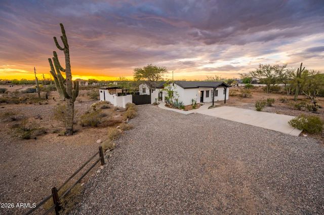 15670 W SKINNER Road, Surprise, AZ 85387