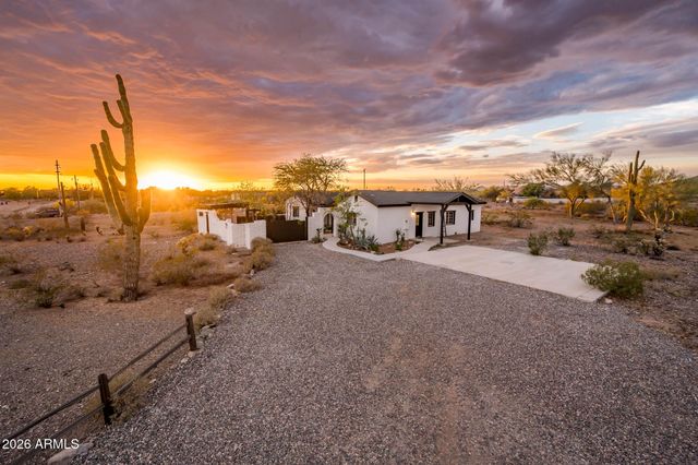 15670 W SKINNER Road, Surprise, AZ 85387