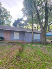 5338 ORANGE AVENUE B, Seffner, FL 33584