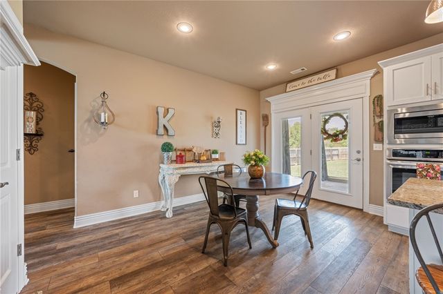 1158 Ruscello Avenue, Tontitown, AR 72762