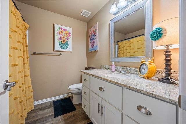 1158 Ruscello Avenue, Tontitown, AR 72762