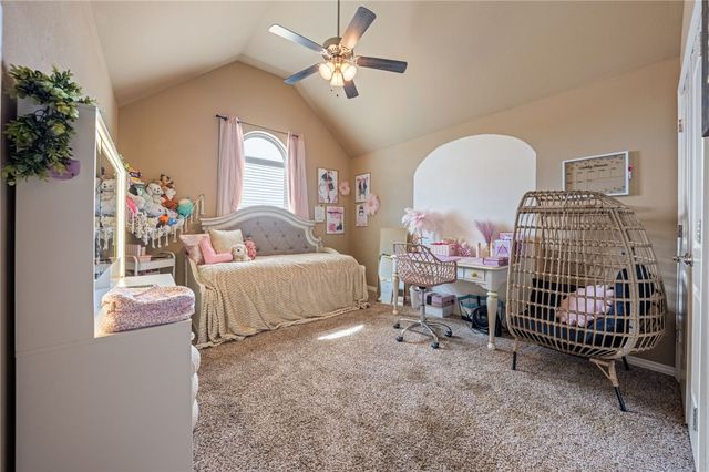 1158 Ruscello Avenue, Tontitown, AR 72762