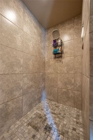 1158 Ruscello Avenue, Tontitown, AR 72762