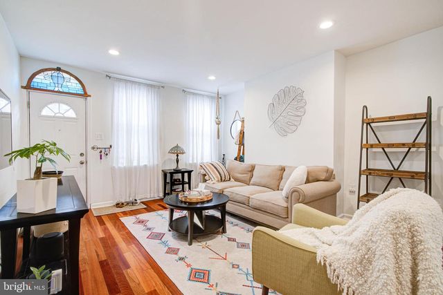 2448 CEDAR ST, Philadelphia, PA 19125