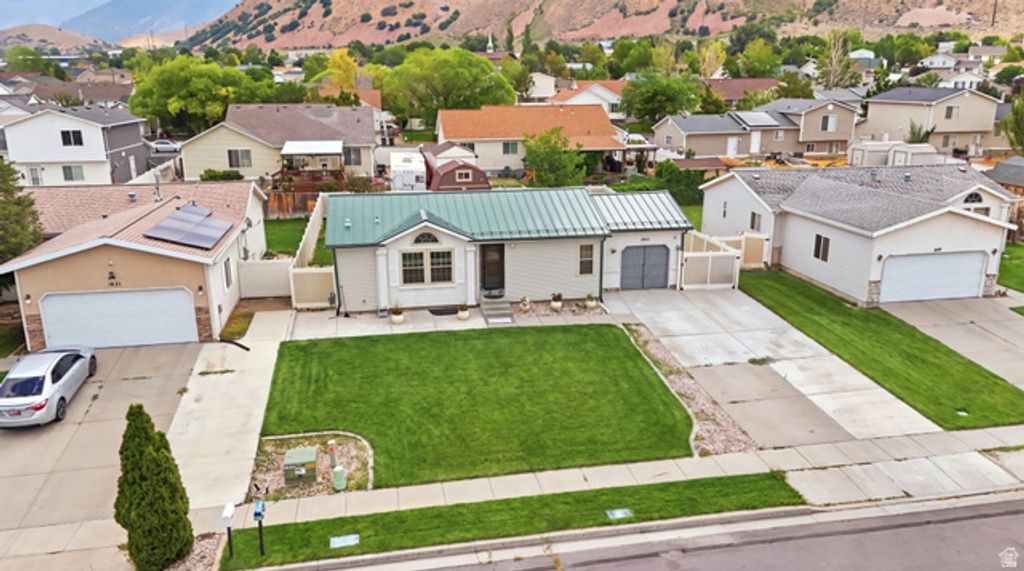 1051 S 900 W, Tooele, UT 84074 — exterior