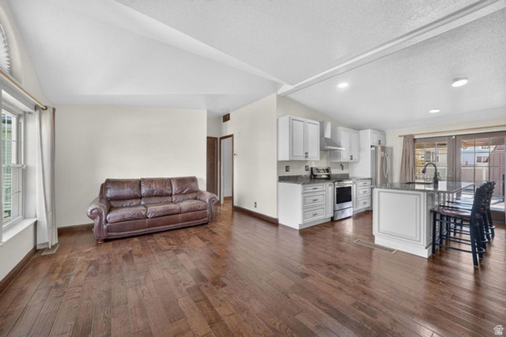 1051 S 900 W, Tooele, UT 84074 — photo 3