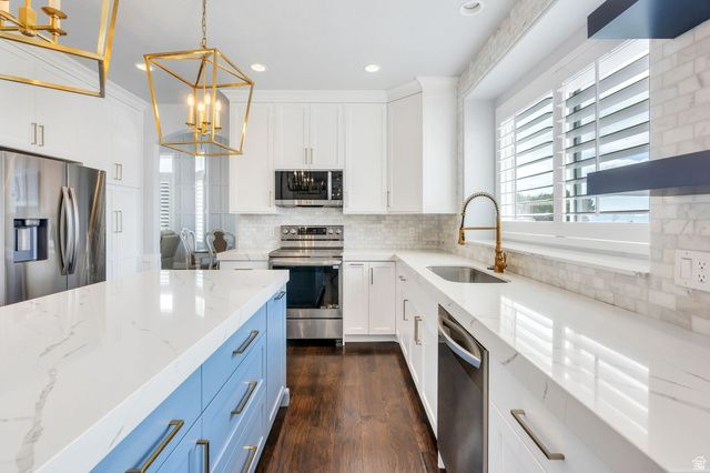 76 N SUNSET DR, Vineyard, UT 84059
