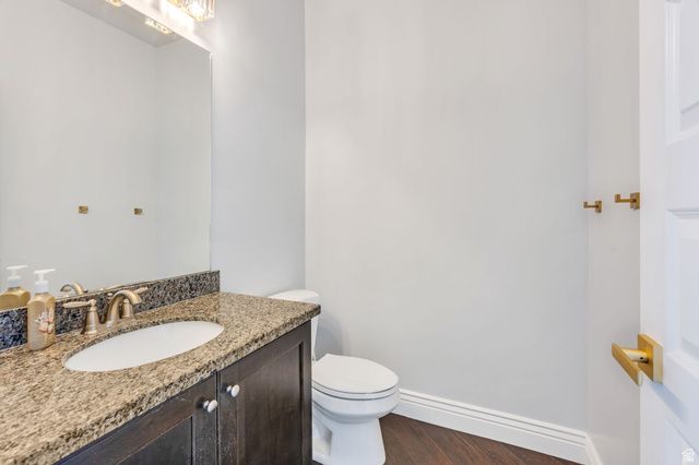 76 N SUNSET DR, Vineyard, UT 84059