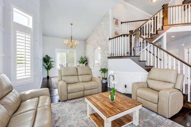76 N SUNSET DR, Vineyard, UT 84059