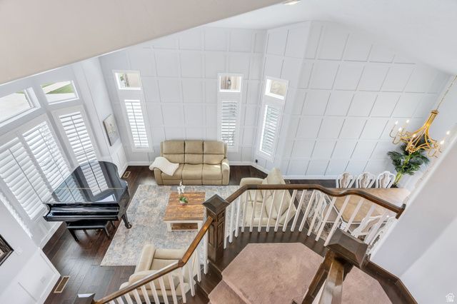 76 N SUNSET DR, Vineyard, UT 84059