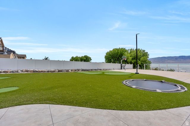 76 N SUNSET DR, Vineyard, UT 84059