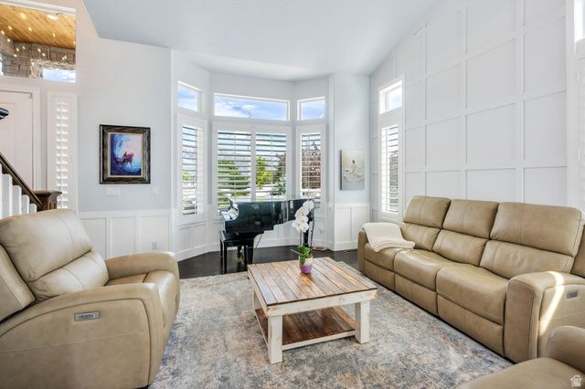 76 N SUNSET DR, Vineyard, UT 84059