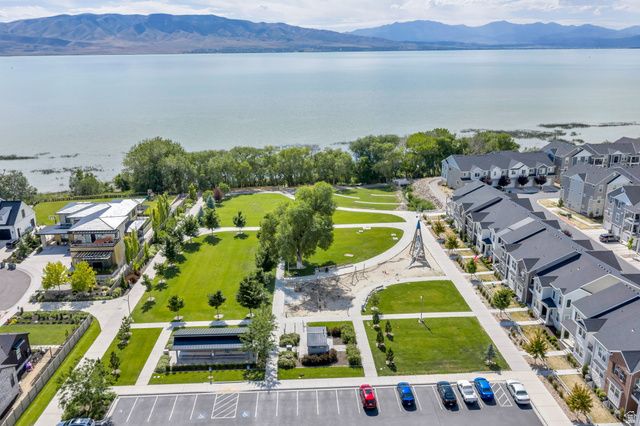 76 N SUNSET DR, Vineyard, UT 84059