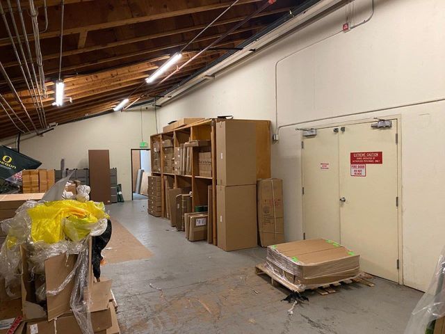 501 Airport Road, Medford, OR 97504