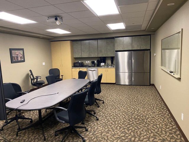 501 Airport Road, Medford, OR 97504