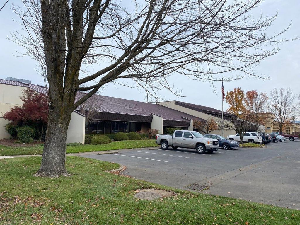 501 Airport Road, Medford, OR 97504