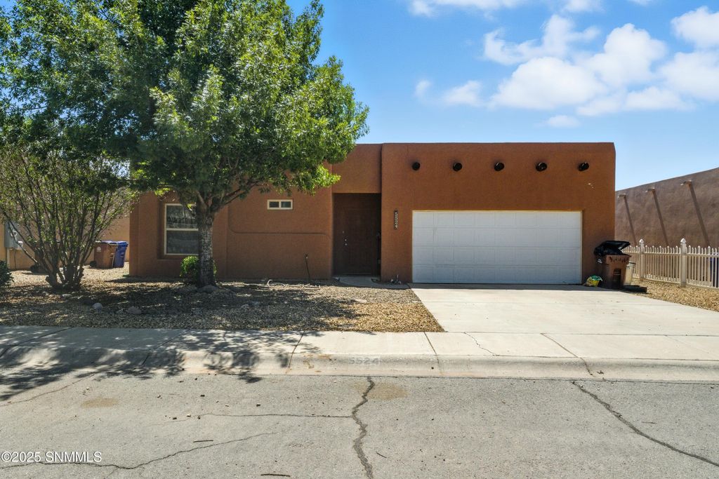 5524 Patagonia Drive, Las Cruces, NM 88011