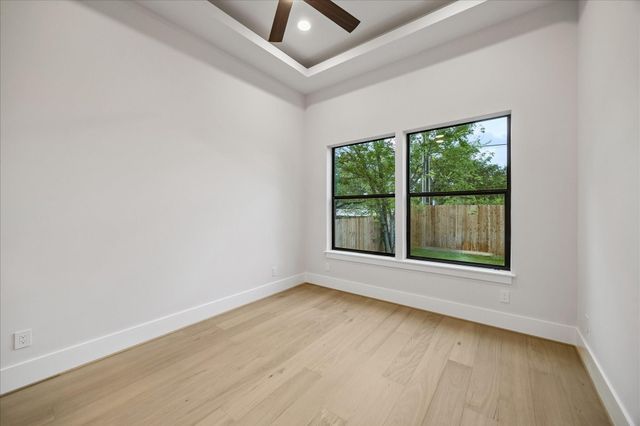4714 Tamarisk Street, Bellaire, TX 77401