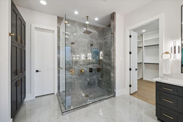 4714 Tamarisk Street, Bellaire, TX 77401