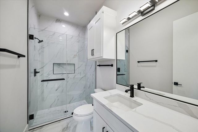 4714 Tamarisk Street, Bellaire, TX 77401