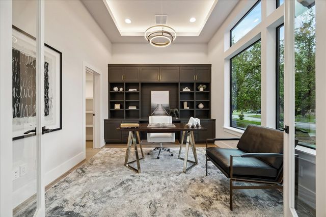 4714 Tamarisk Street, Bellaire, TX 77401