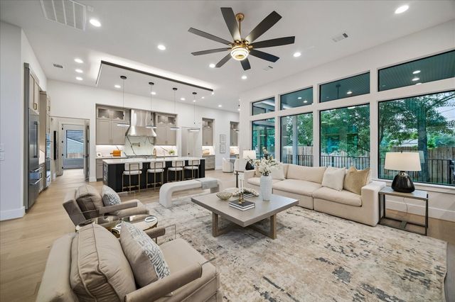 4714 Tamarisk Street, Bellaire, TX 77401