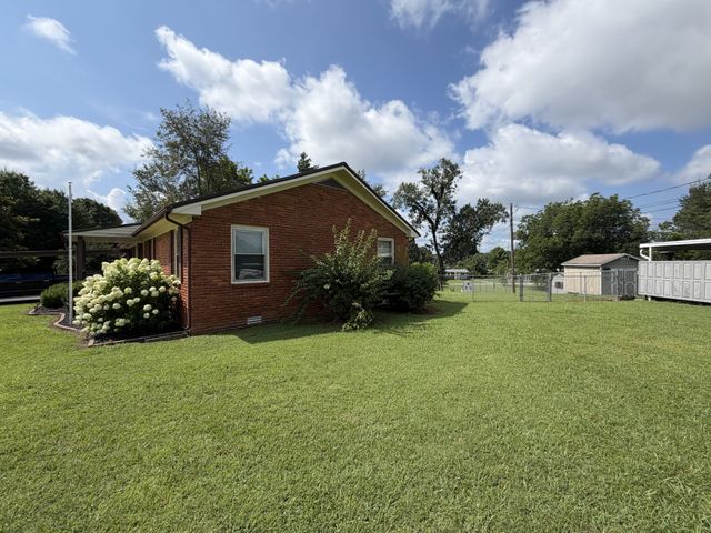 105 Skyline Dr, Mcminnville, TN 37110