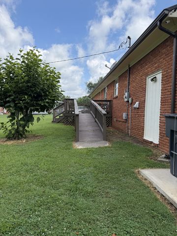 105 Skyline Dr, Mcminnville, TN 37110