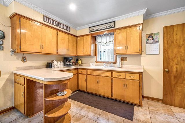 3366 S 26th STREET, Milwaukee, WI 53215
