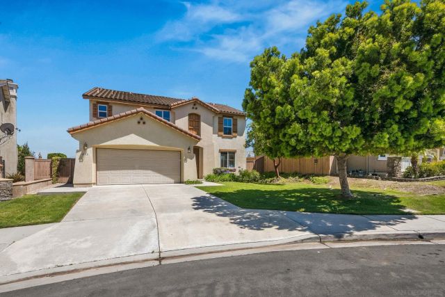 233 Petunia Ct, San Marcos, CA 92069
