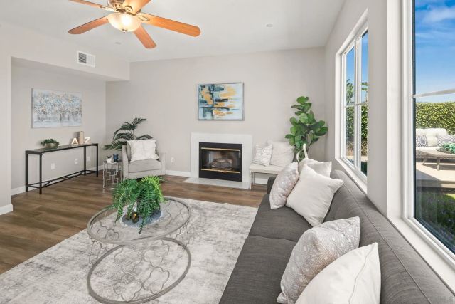 233 Petunia Ct, San Marcos, CA 92069
