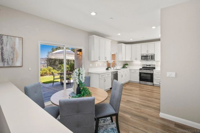 233 Petunia Ct, San Marcos, CA 92069
