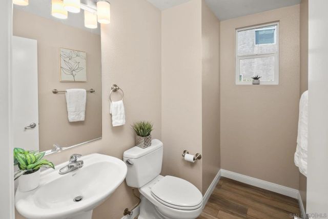 233 Petunia Ct, San Marcos, CA 92069