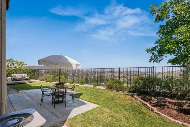 233 Petunia Ct, San Marcos, CA 92069