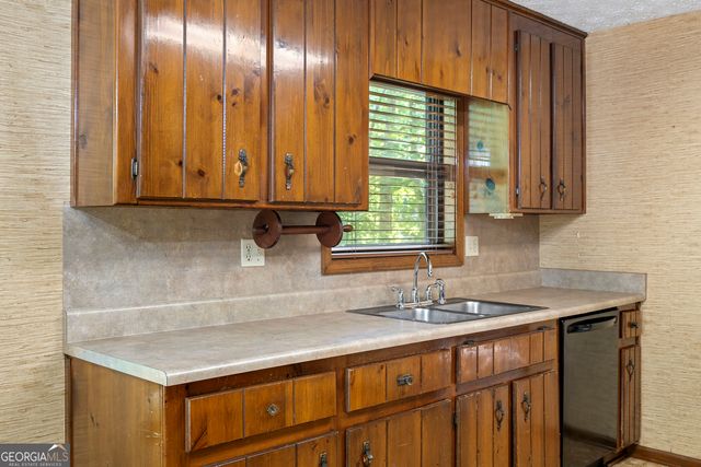 3390 Woodrun Trail, Marietta, GA 30062