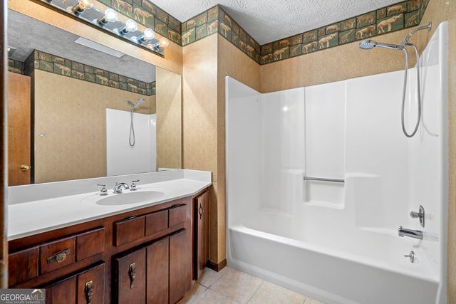 3390 Woodrun Trail, Marietta, GA 30062