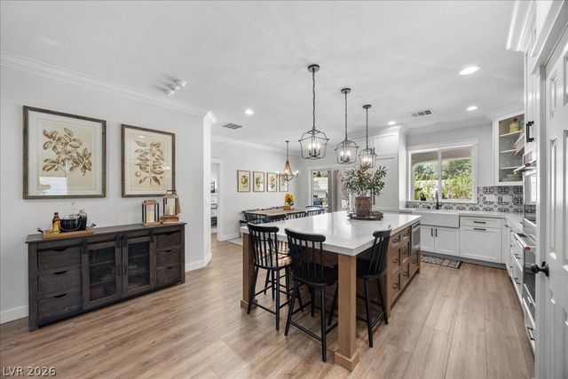 812 Paseo Cerro Place, Las Vegas, NV 89138