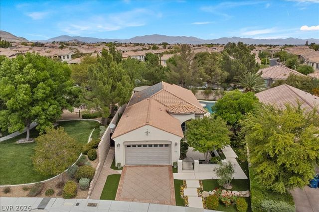 812 Paseo Cerro Place, Las Vegas, NV 89138