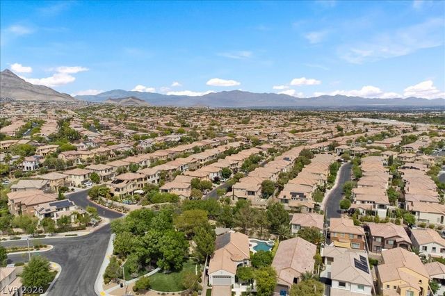 812 Paseo Cerro Place, Las Vegas, NV 89138