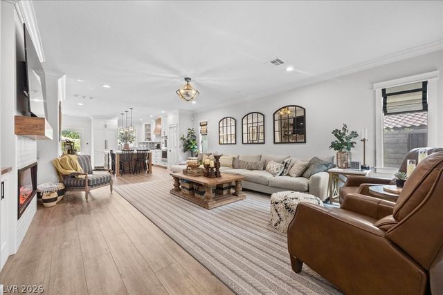 812 Paseo Cerro Place, Las Vegas, NV 89138