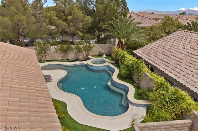 812 Paseo Cerro Place, Las Vegas, NV 89138