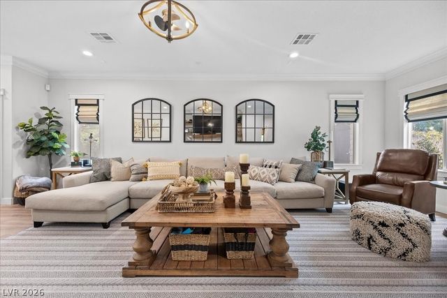 812 Paseo Cerro Place, Las Vegas, NV 89138