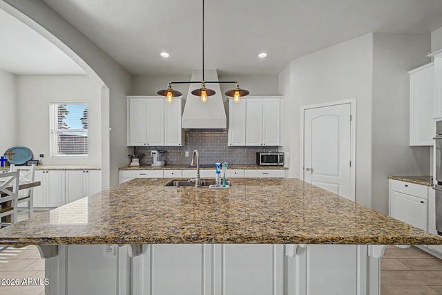 943 E ELMWOOD Place, Chandler, AZ 85249