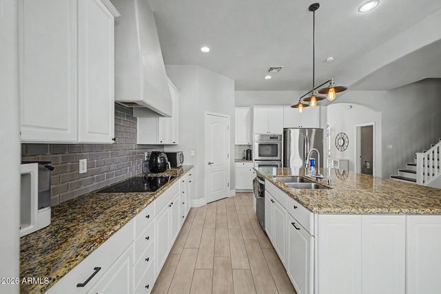 943 E ELMWOOD Place, Chandler, AZ 85249