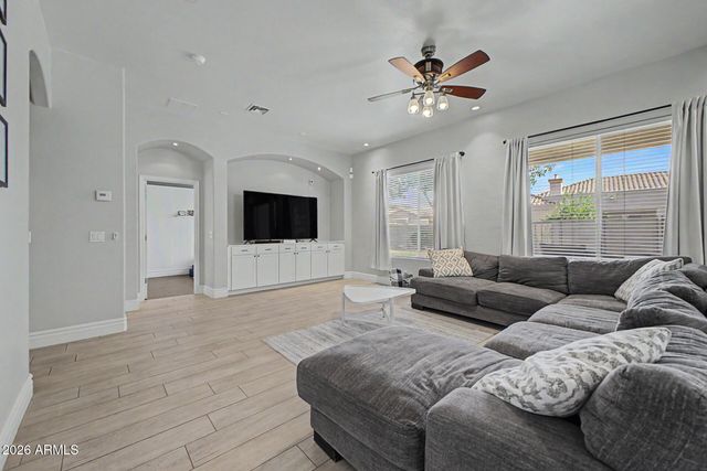 943 E ELMWOOD Place, Chandler, AZ 85249