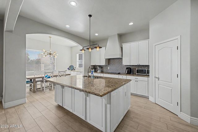 943 E ELMWOOD Place, Chandler, AZ 85249