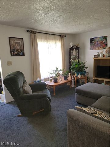 498 Walnut Street, Conneaut, OH 44030